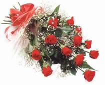 12 tane kaliteli k�rm�z� g�l �ahane �i�ek buketi